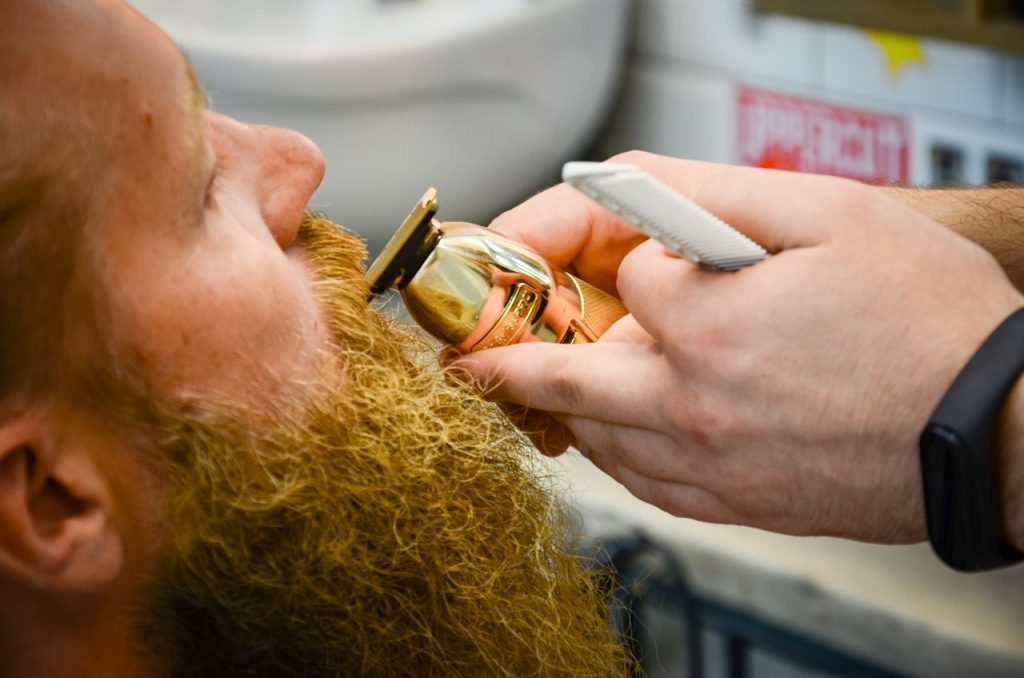 Beard Line-Up vs Beard Trim